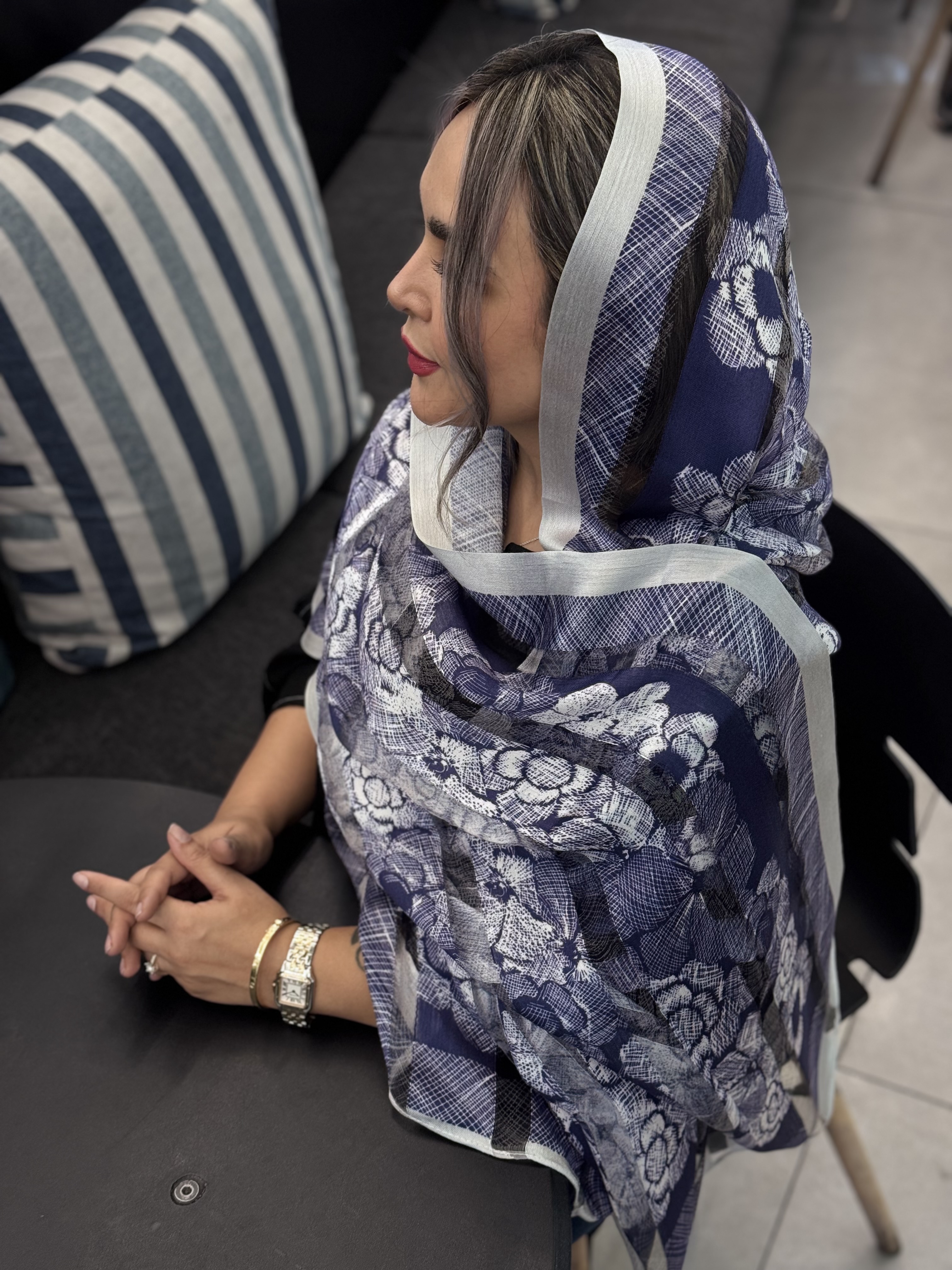 شال ابریشم میله ای